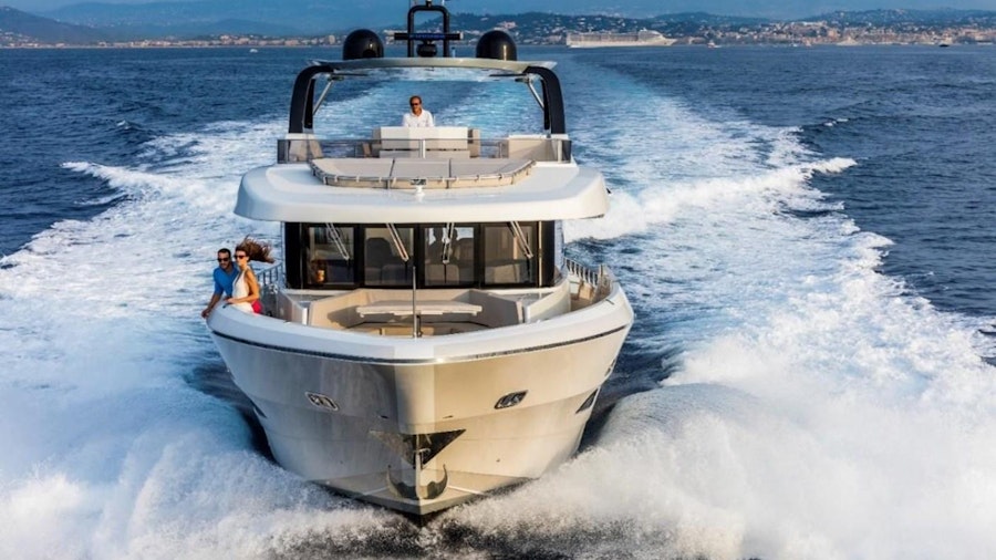 BULL Yacht BULL Yacht