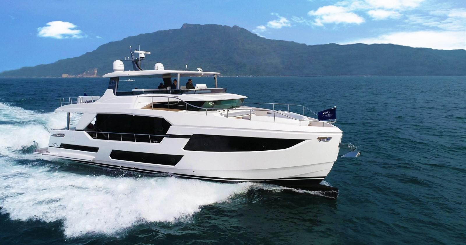 a boat on the water aboard FD75  709 Yacht for Sale