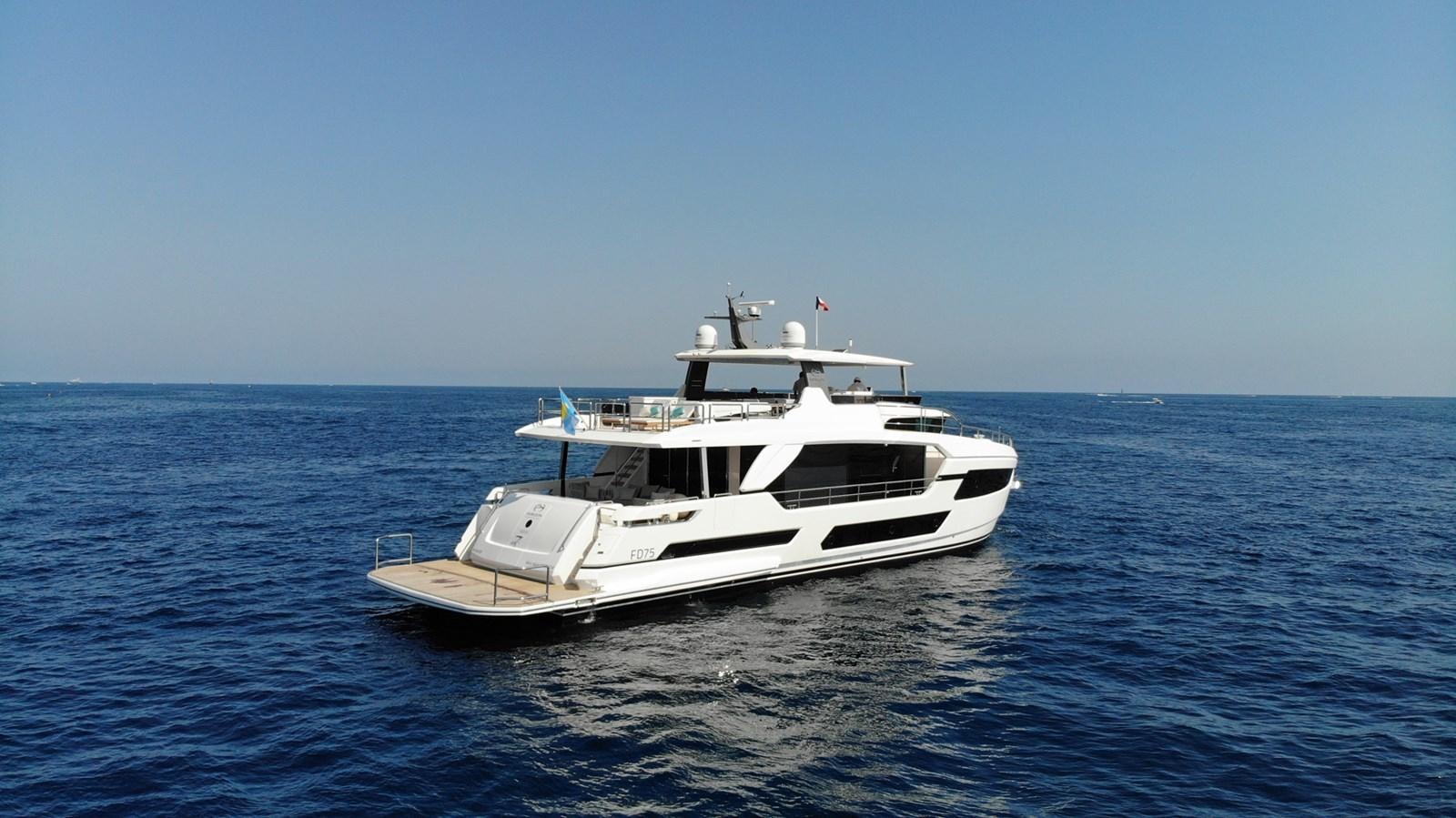 a boat in the water aboard FD75  709 Yacht for Sale