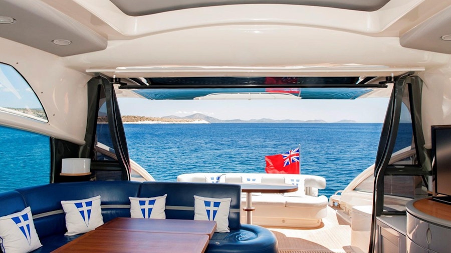 SLIP AWAY Yacht SLIP AWAY Yacht