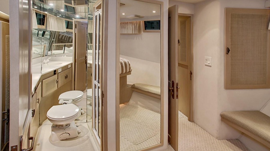 MOLLIE Yacht MOLLIE Yacht