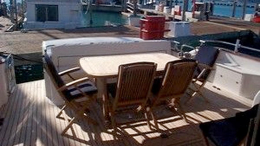 85 WEST Yacht 85 WEST Yacht