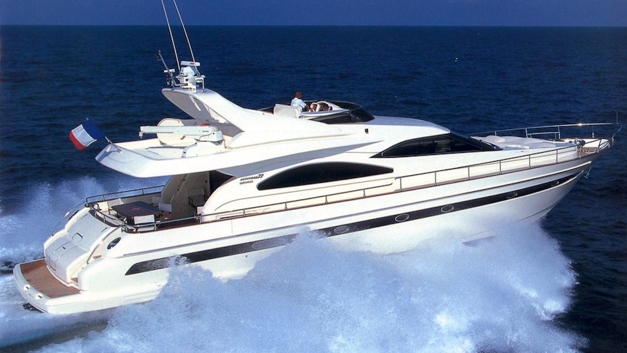 85 WEST Yacht 85 WEST Yacht