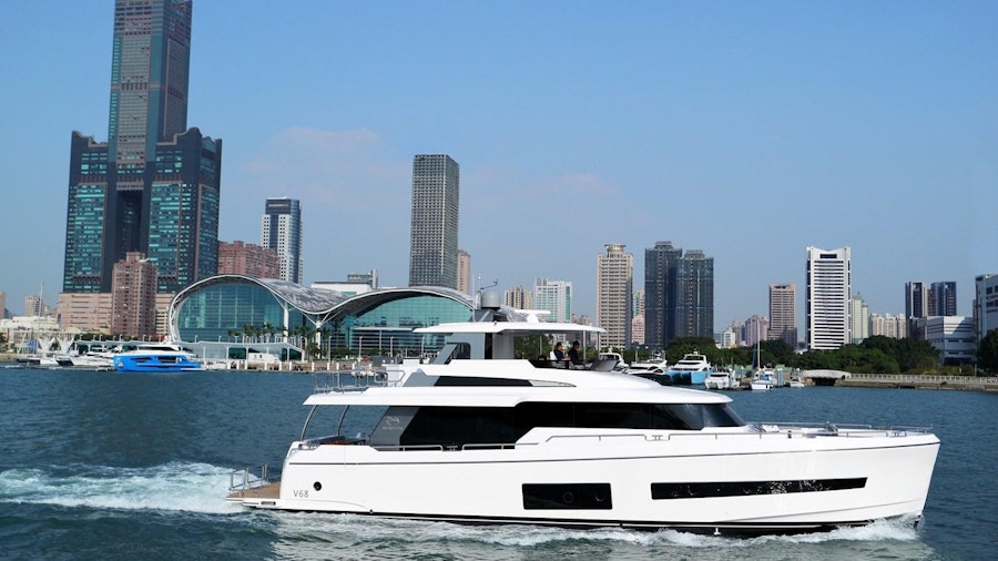 E62 (New Boat Spec) Yacht E62 (New Boat Spec) Yacht