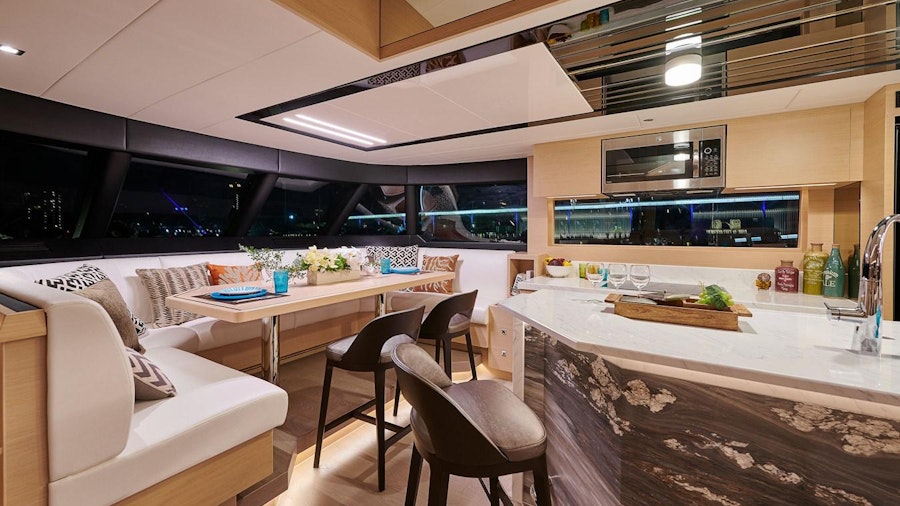 E62 (New Boat Spec) Yacht E62 (New Boat Spec) Yacht