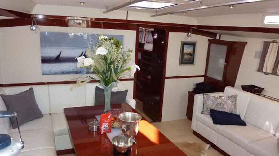 DYNASTY Yacht DYNASTY Yacht