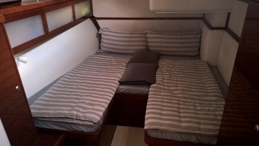 DYNASTY Yacht DYNASTY Yacht
