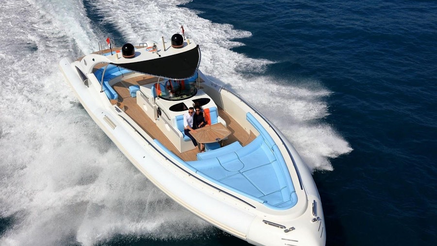YES DARLING Yacht YES DARLING Yacht