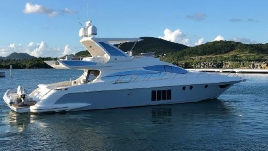 NO NAME Yacht NO NAME Yacht