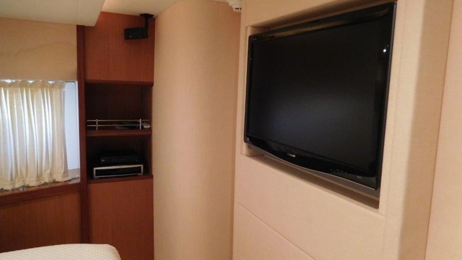 BREAKAWAY Yacht BREAKAWAY Yacht