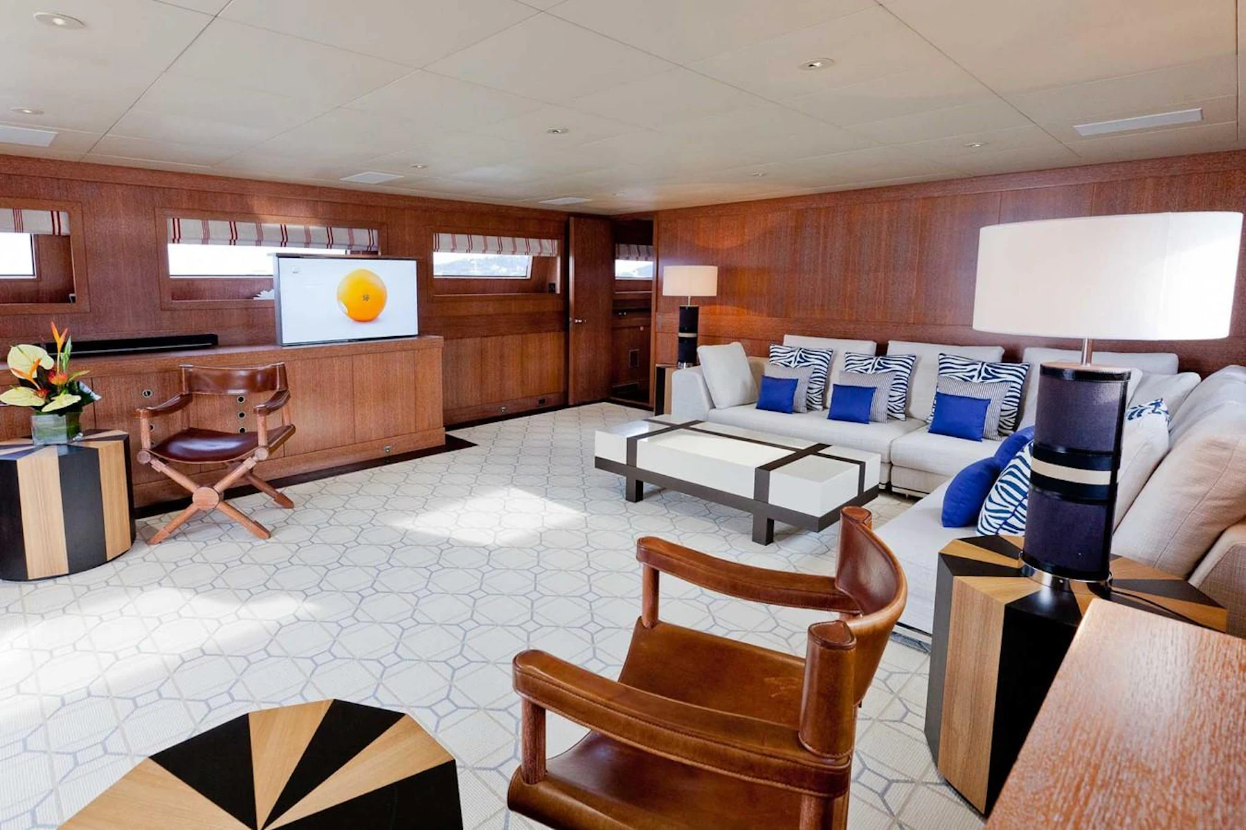 ELEMENT yacht charter 4