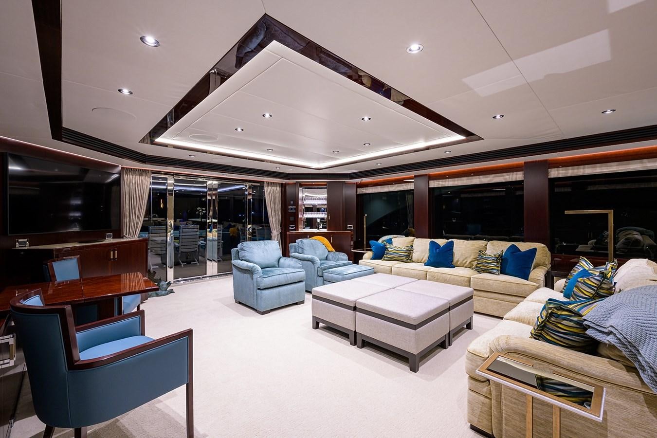 a living room with a ceiling fan aboard MARSHA KAY Yacht for Sale