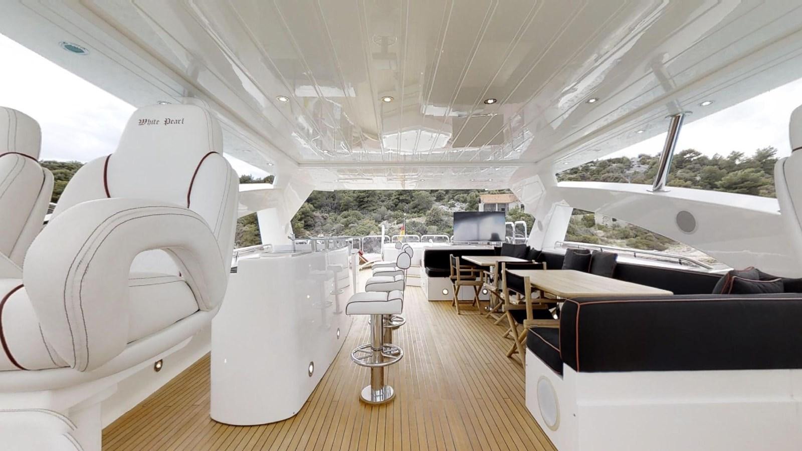 inside of a tent aboard WHITE PEARL I Yacht for Sale
