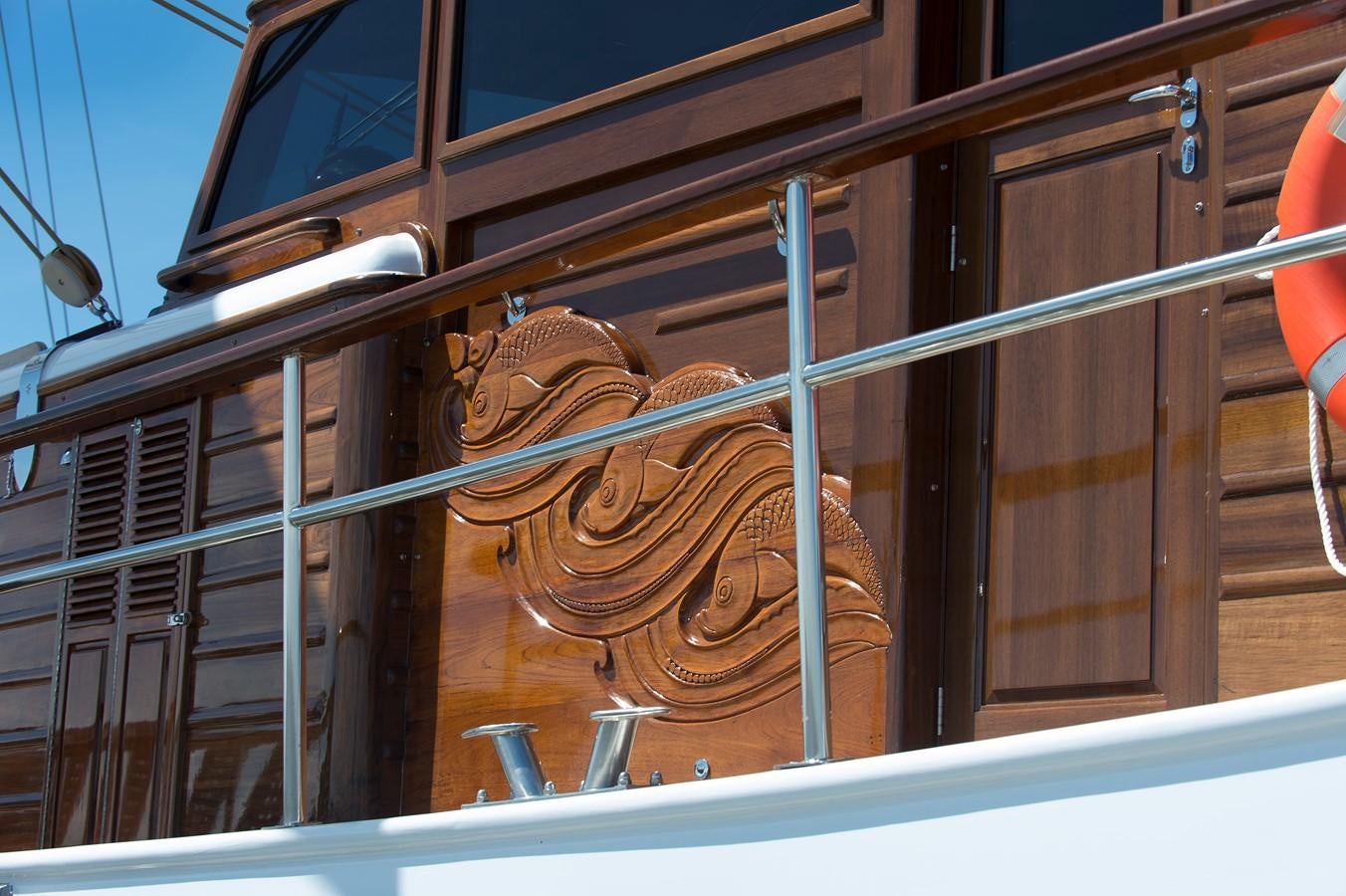 a sculpture on a boat aboard DE VROUWE CHRISTINA Yacht for Sale