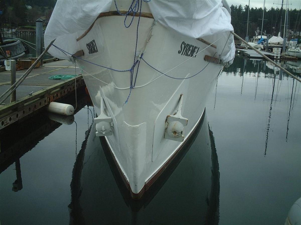 a boat in the water aboard SYRENE I Yacht for Sale