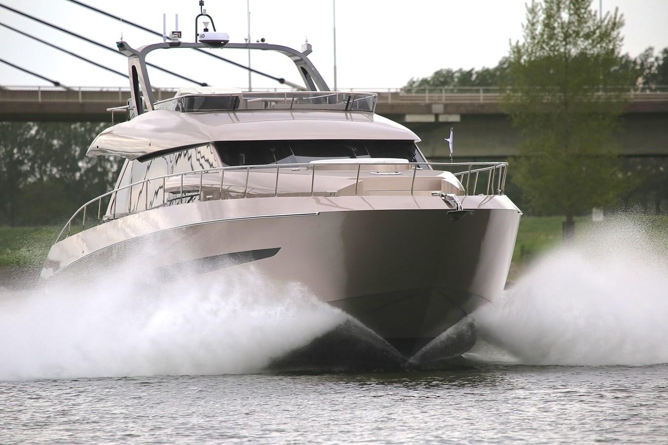 a boat crashing into a dock aboard ALILEA Yacht for Sale