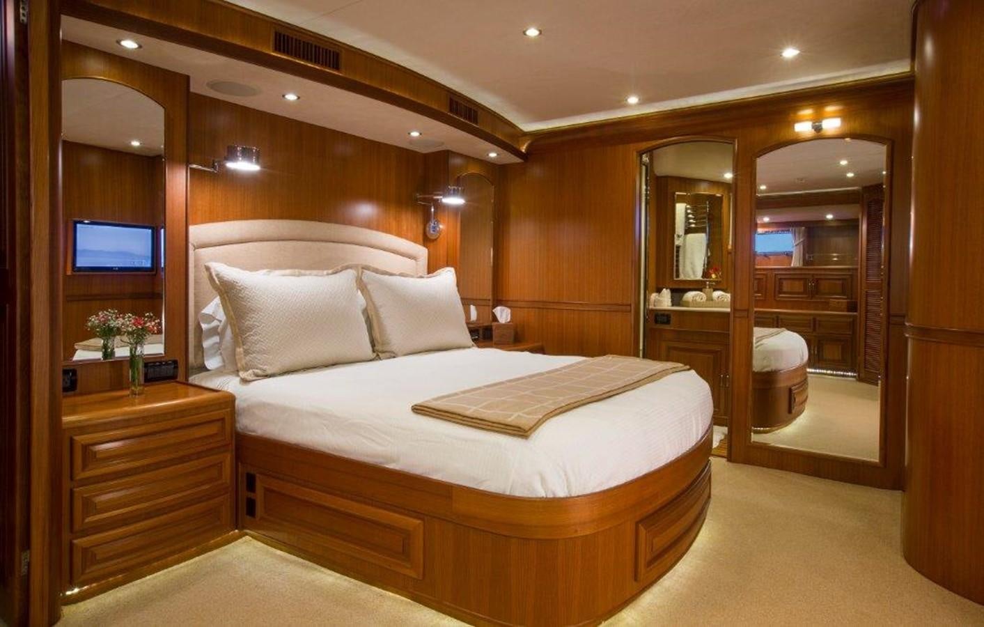 a hotel room with a bed aboard FLEMING 78 - NEW BUILD Yacht for Sale