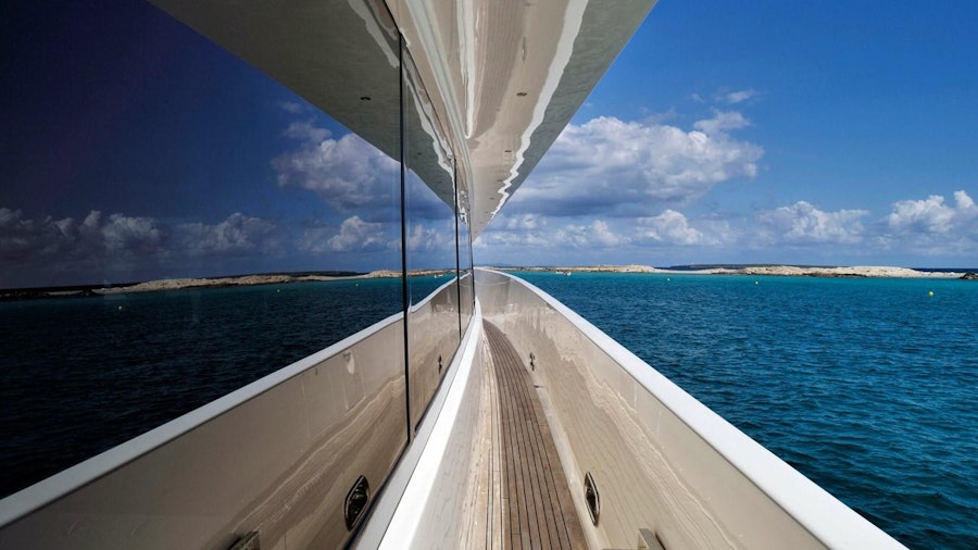 WHISPERING ANGEL Yacht WHISPERING ANGEL Yacht