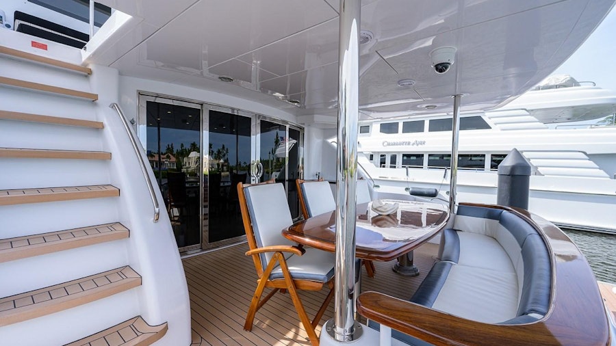 THE BEELIEVER Yacht THE BEELIEVER Yacht
