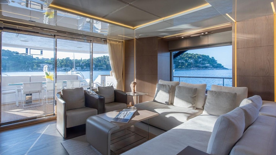7 SECONDS Yacht 7 SECONDS Yacht
