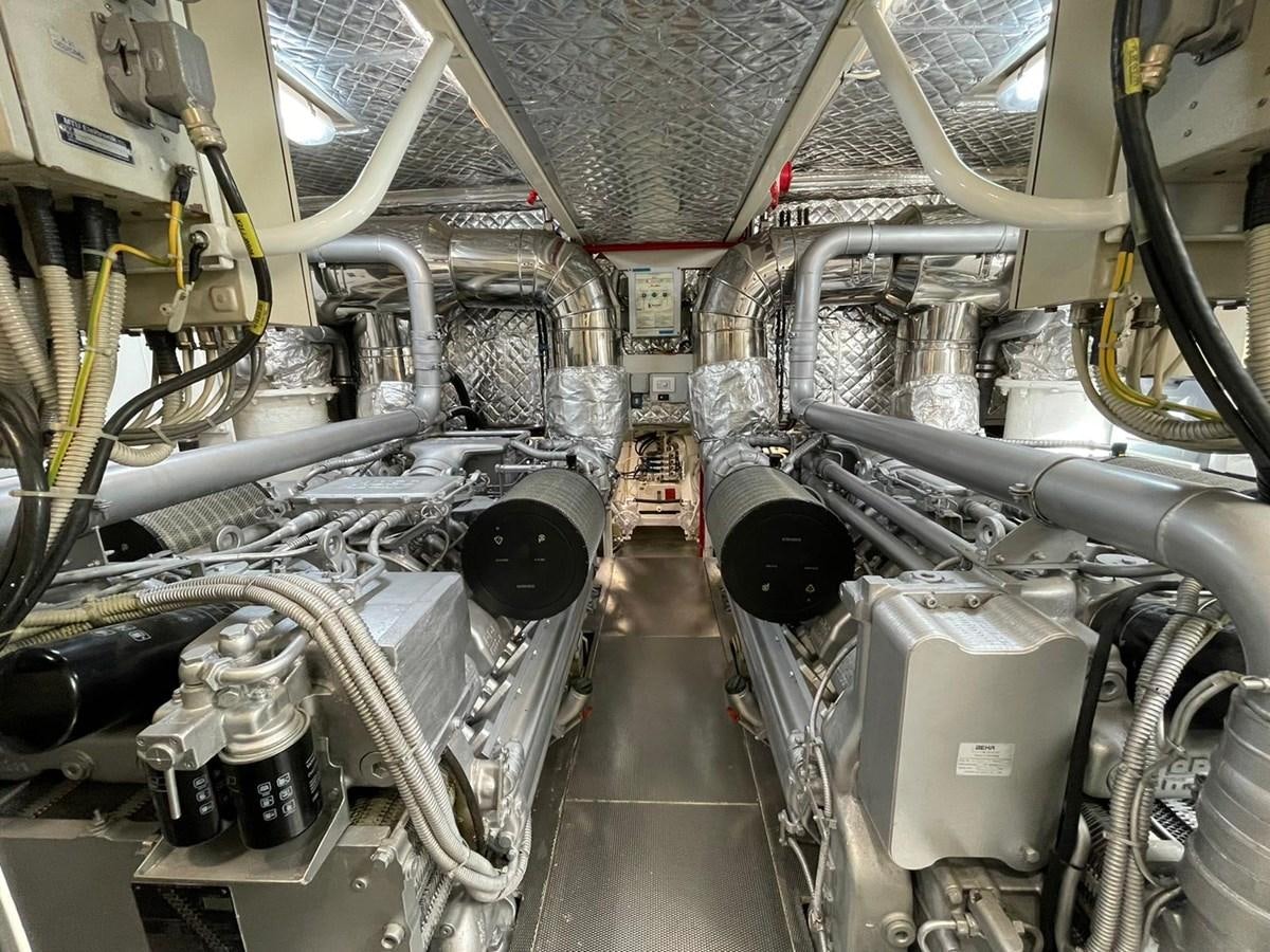 a large machine with many wires aboard @LAST Yacht for Sale