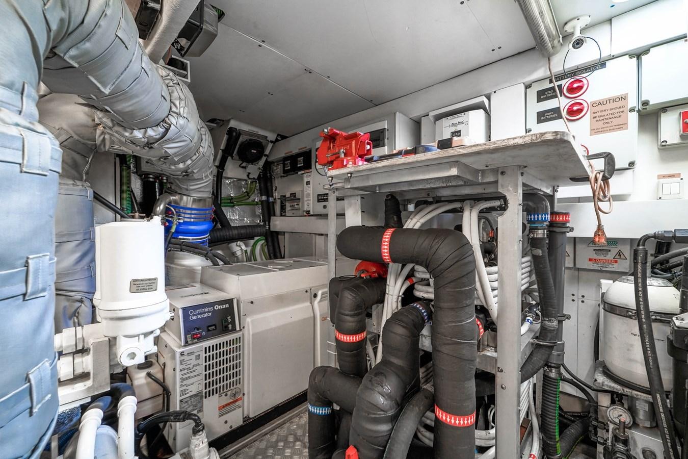 a room with machinery aboard SUNSEEKER 73 2013 Yacht for Sale