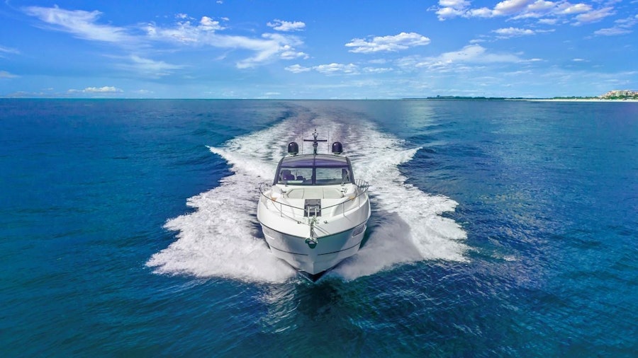 Sunseeker Predator 68 Yacht Sunseeker Predator 68 Yacht