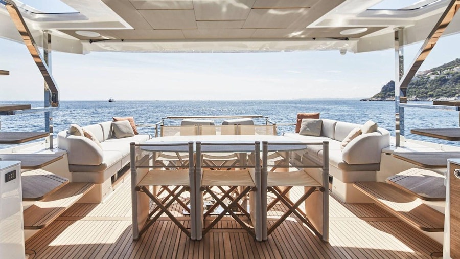 X70 Yacht X70 Yacht