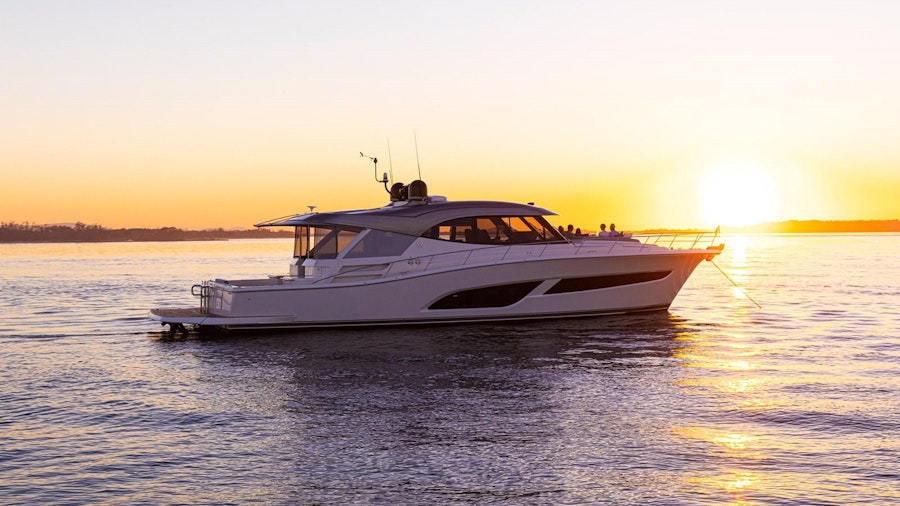 645 SUV WORLD PREMIERE Yacht 645 SUV WORLD PREMIERE Yacht