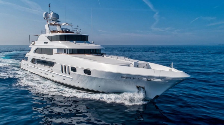 WHITE STAR Yacht WHITE STAR Yacht