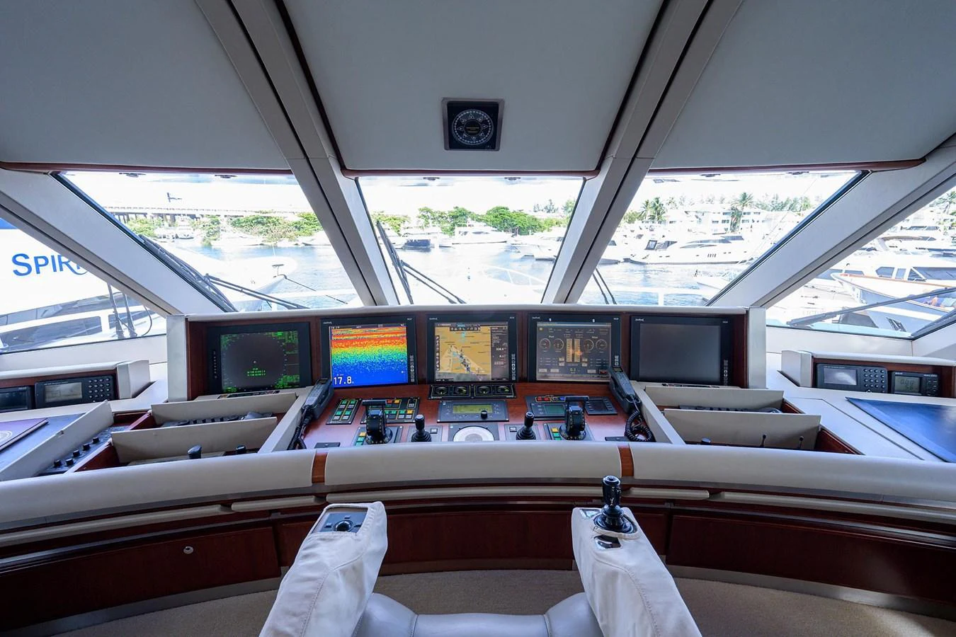 inside of a car aboard TEMPO REALE Yacht for Sale