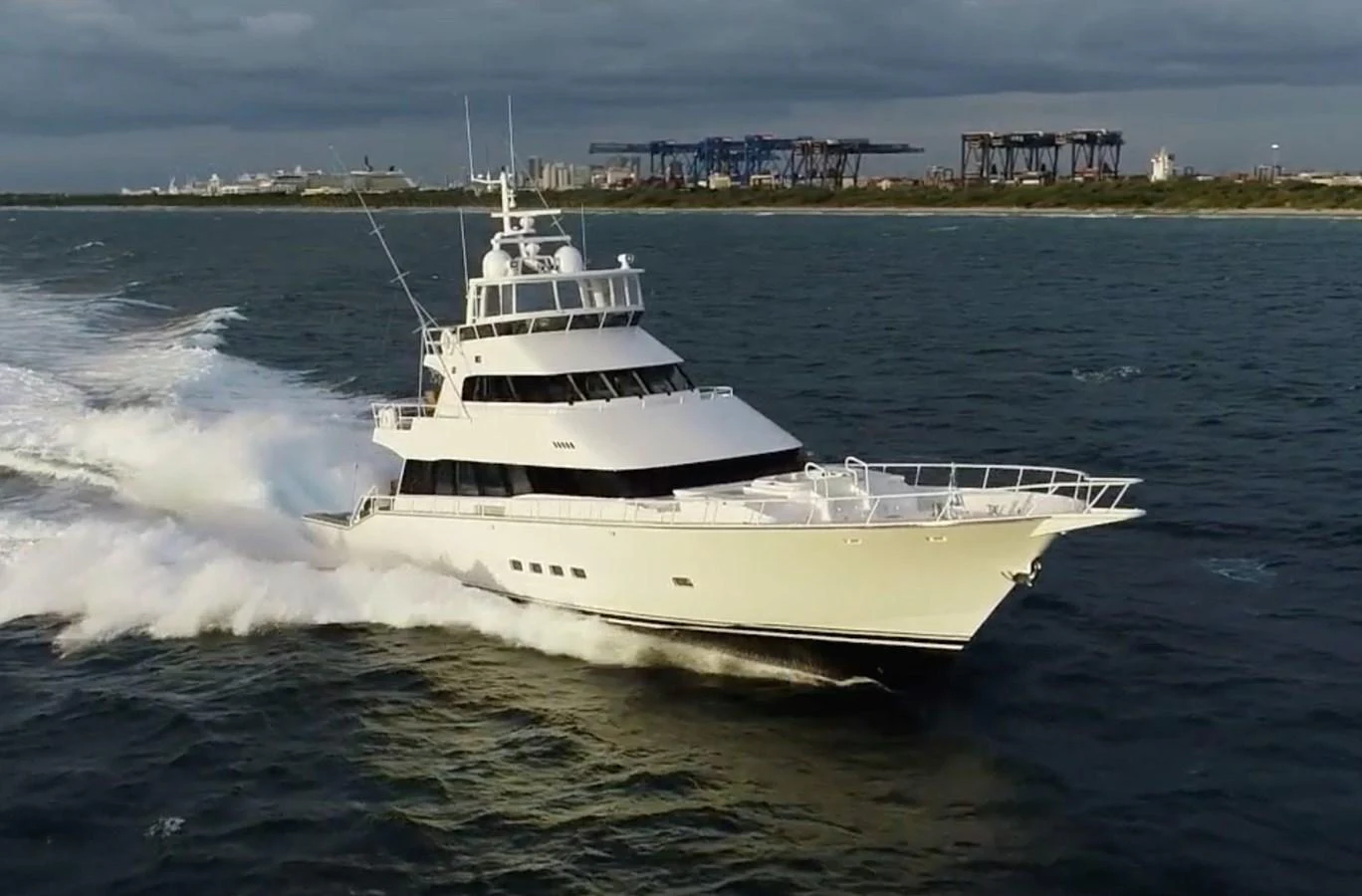 a white boat on water aboard TEMPO REALE Yacht for Sale