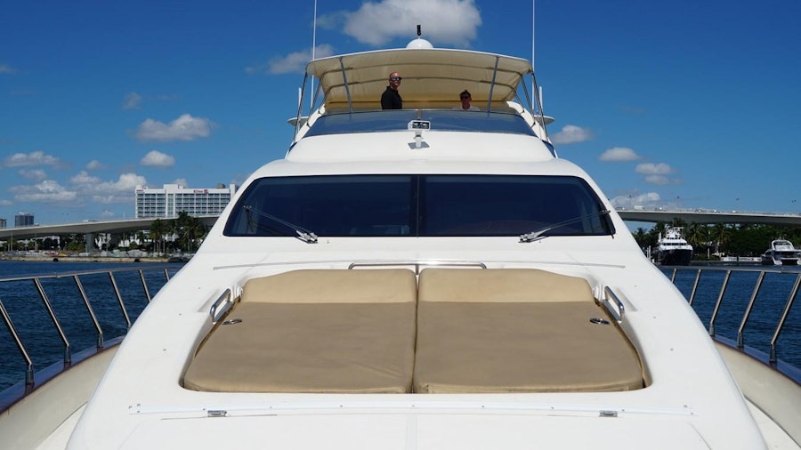 AZURE Yacht AZURE Yacht