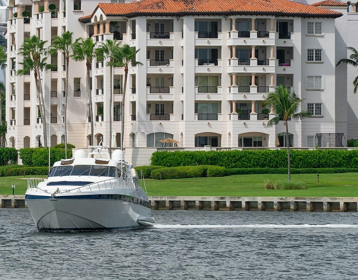 a boat on the water aboard HAKUNA MATATA Yacht for Sale