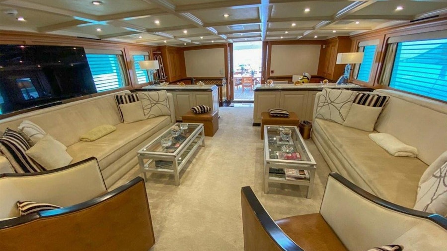LADY HAYAT Yacht LADY HAYAT Yacht