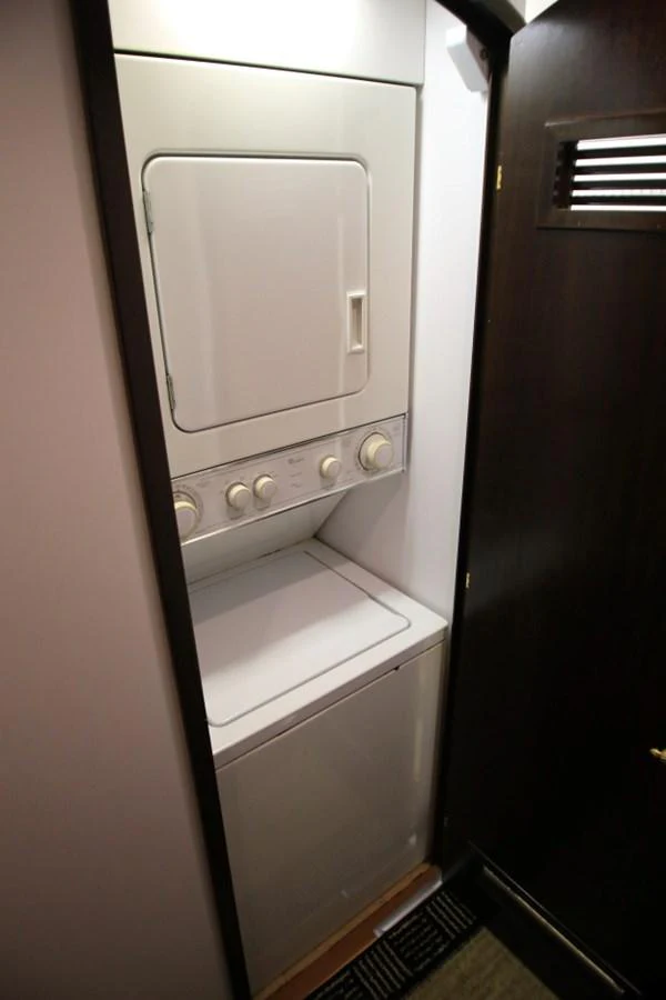 a white machine with a vent aboard SUNDAY MONEY Yacht for Sale