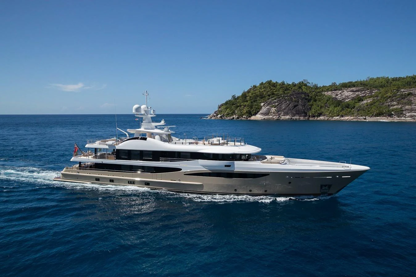 Watch Video for LILI Yacht for Charter