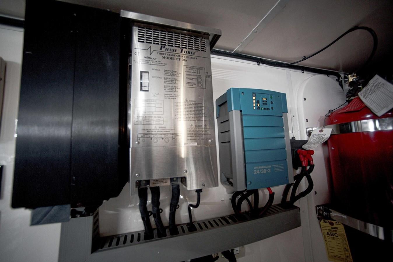 a machine with wires aboard BEACH TO BEACH Yacht for Sale