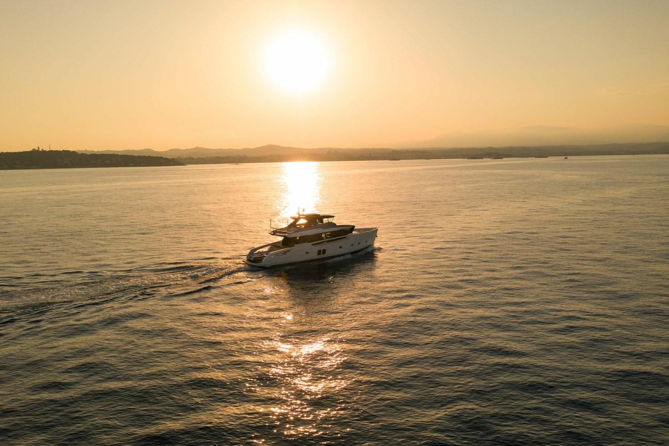 a boat on the water aboard 2019 SANLORENZO SX76 #16 Yacht for Sale