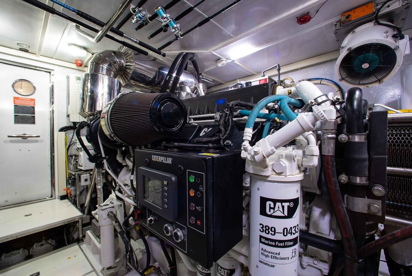 a room with a machine aboard ISLAND SOUL Yacht for Sale