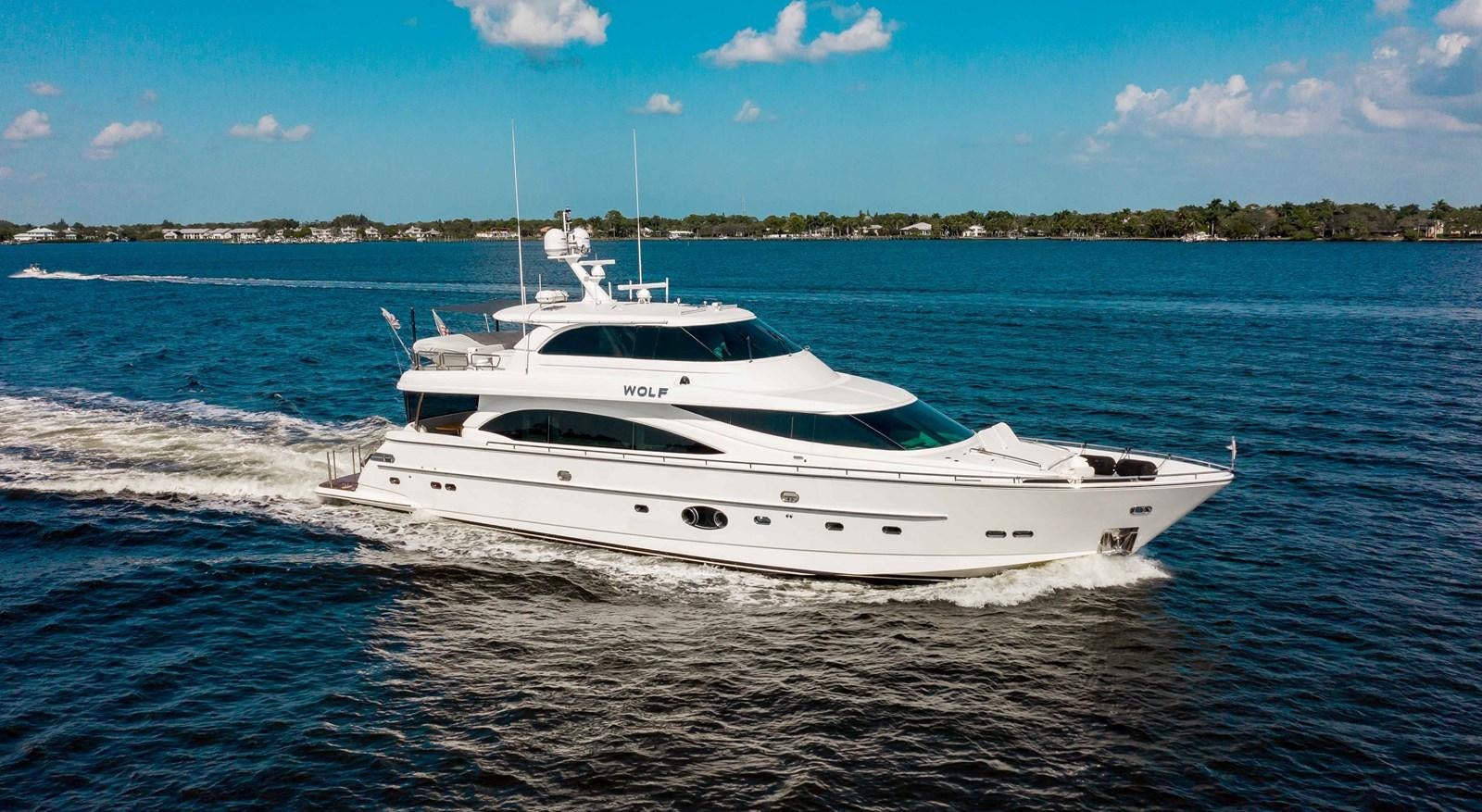 a white yacht on the water aboard ISLAND SOUL Yacht for Sale