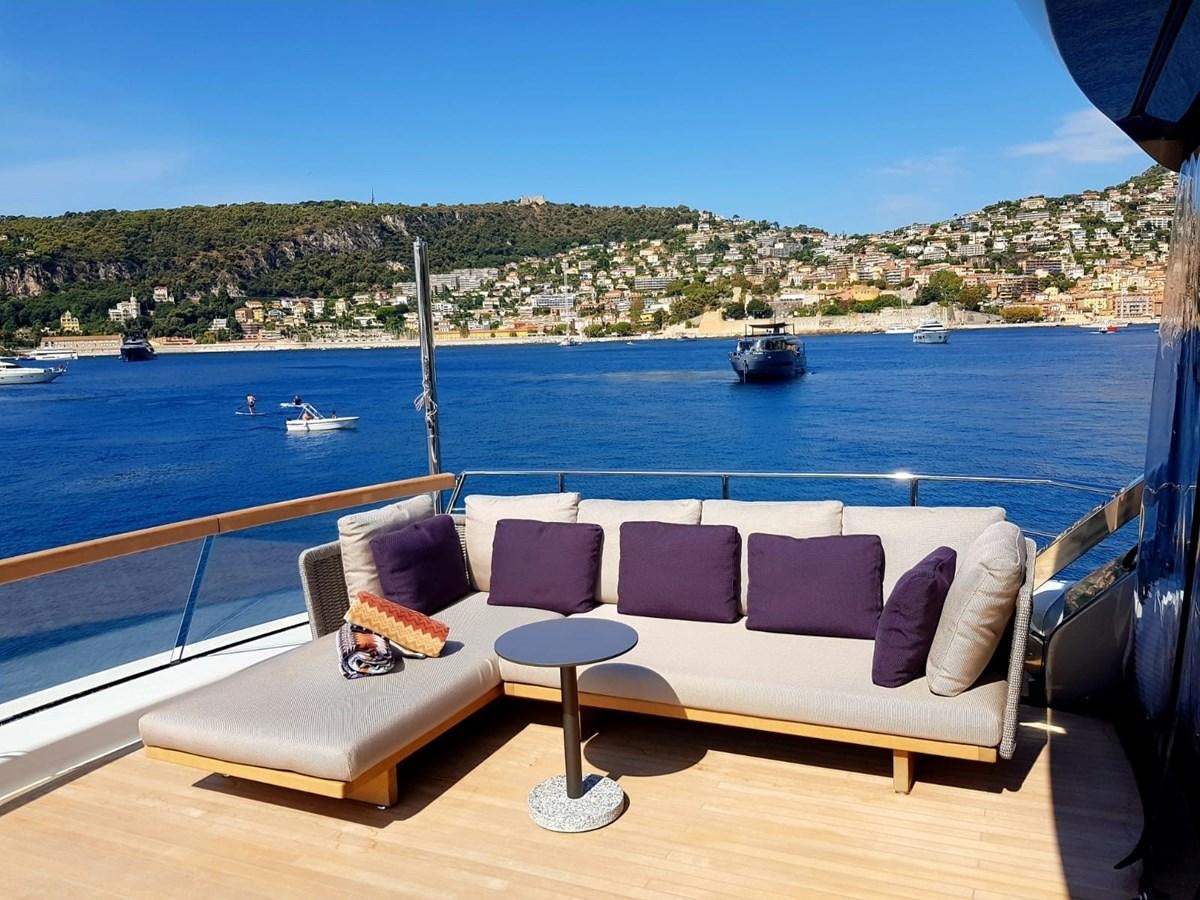 a couch on a boat aboard 2020 SANLORENZO SX88 #43 Yacht for Sale