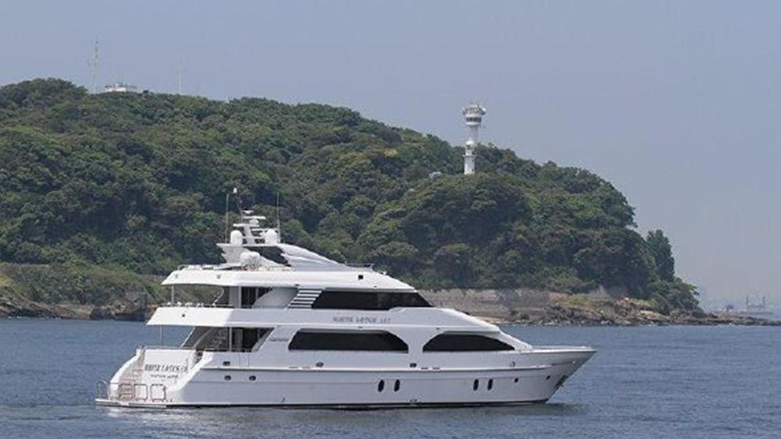 a boat in the water aboard WHITE LOTUS VIII Yacht for Sale