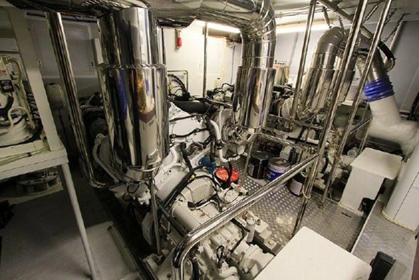 a room with machinery aboard WHITE LOTUS Yacht for Sale