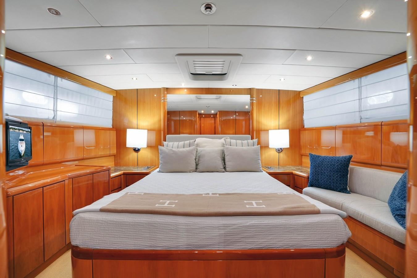 a bed in a cabin aboard HAKUNA MATATA Yacht for Sale