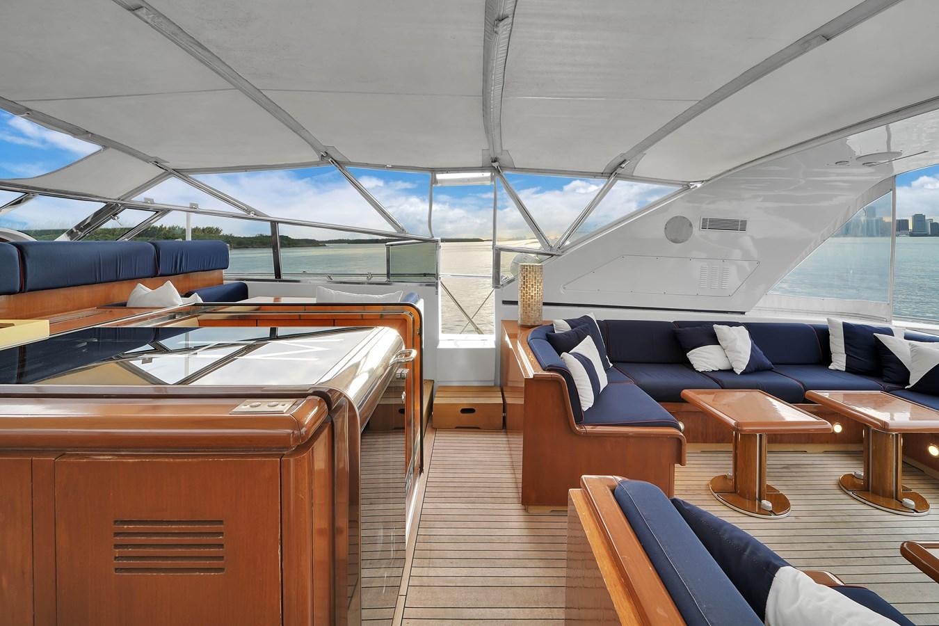 inside of a boat aboard HAKUNA MATATA Yacht for Sale