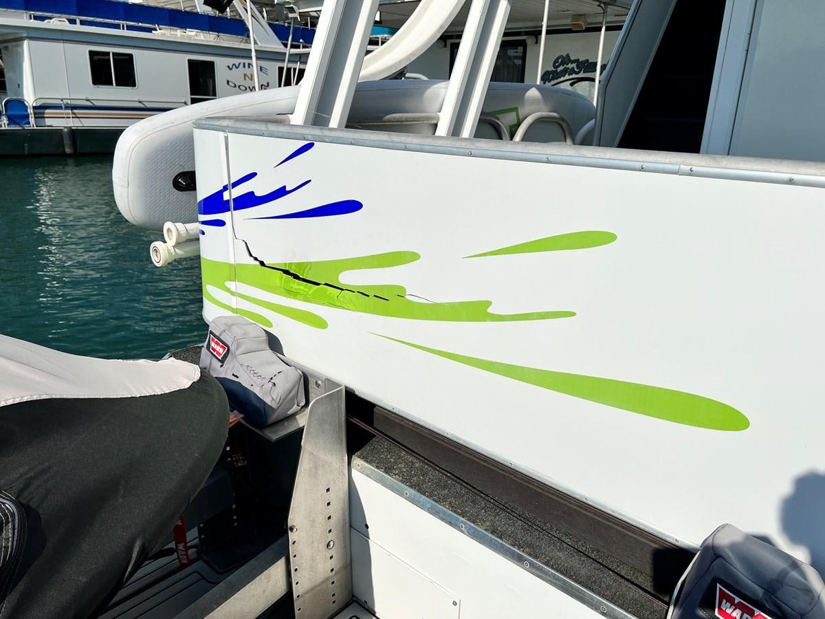 a boat on the water aboard 2010/1995 STARDUST 20 X 95WB NLST Yacht for Sale