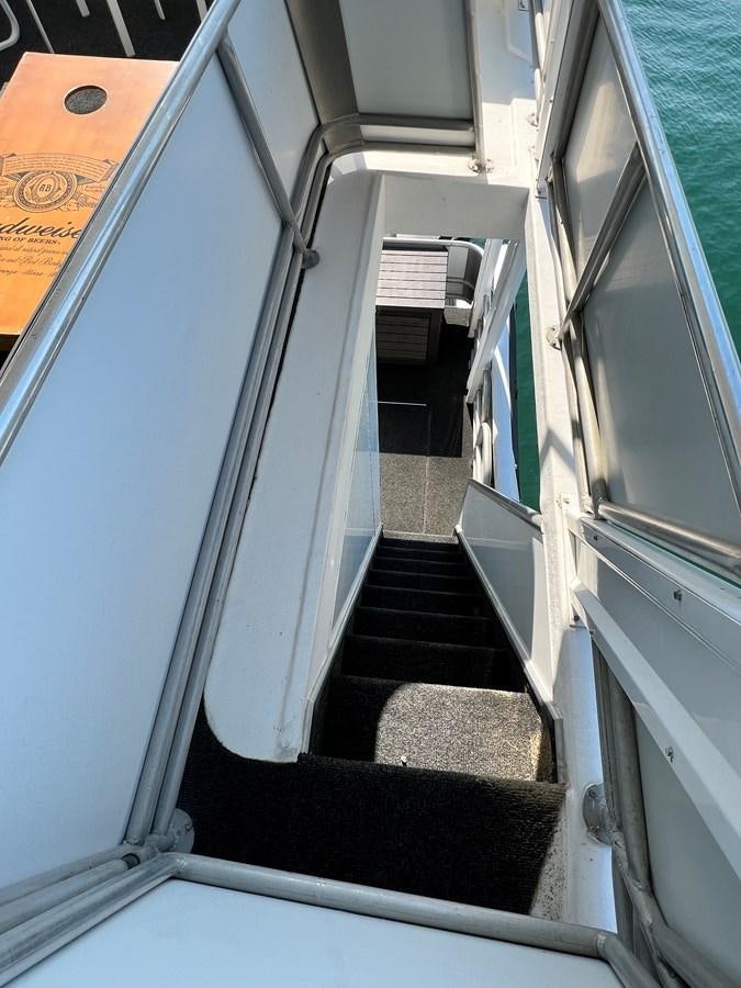 a train with a black carpet aboard 2010/1995 STARDUST 20 X 95WB NLST Yacht for Sale