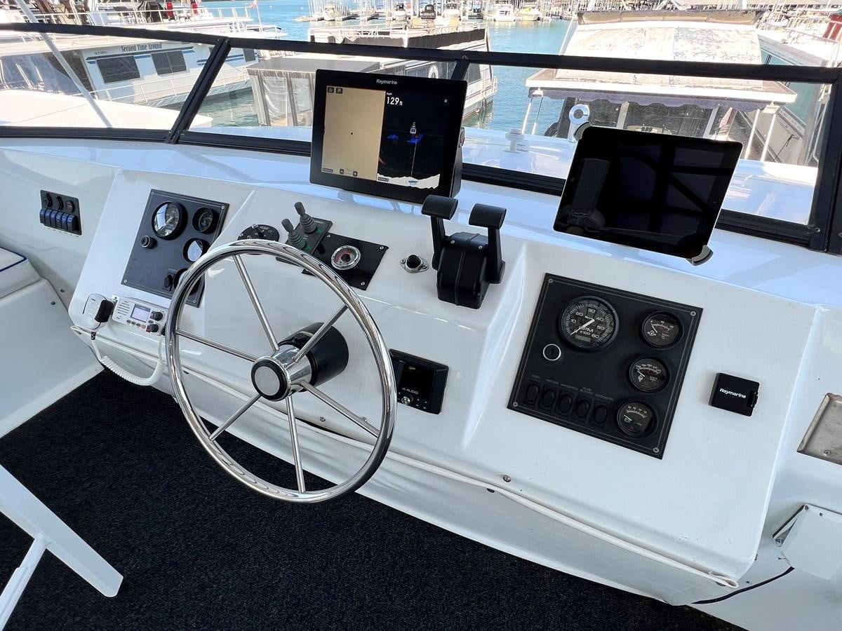 a white machine with black buttons aboard 2010/1995 STARDUST 20 X 95WB NLST Yacht for Sale