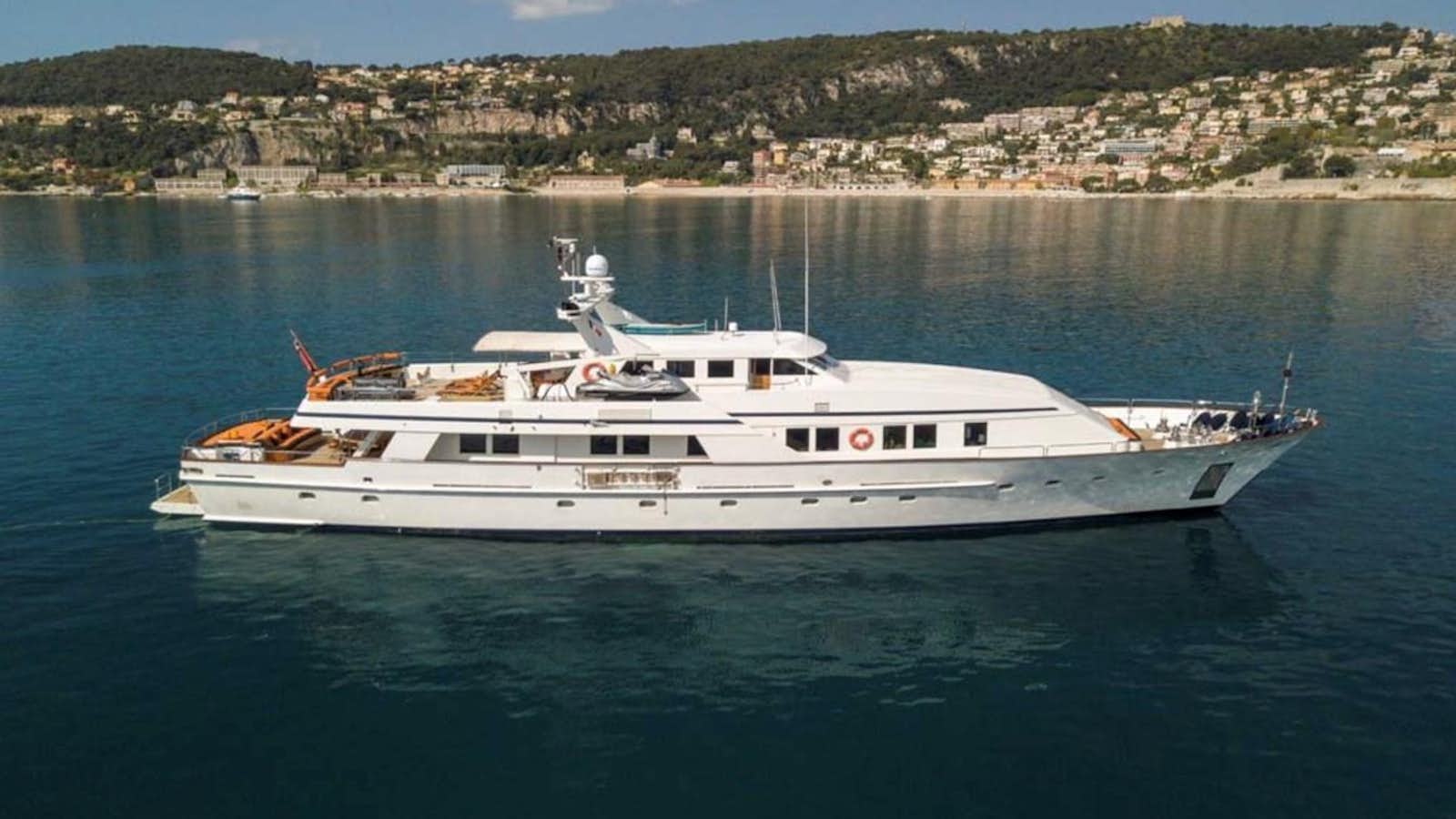 a white yacht in the water aboard FIORENTE Yacht for Sale